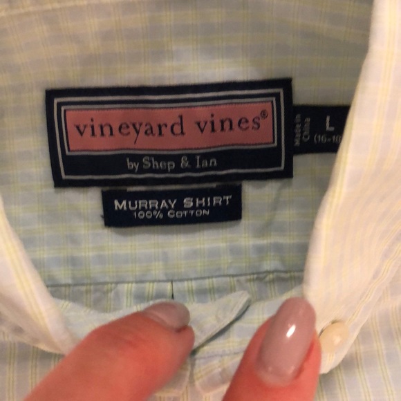 Vineyard Vines boys button down Murray shirt LG - Picture 3 of 4